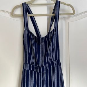 Forever 21 jumper in size Large